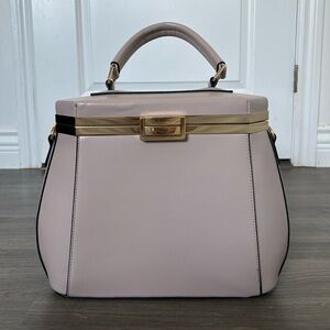 Like New Pale Pink Cream Peach Structured Bucket Handbag with Removable Strap